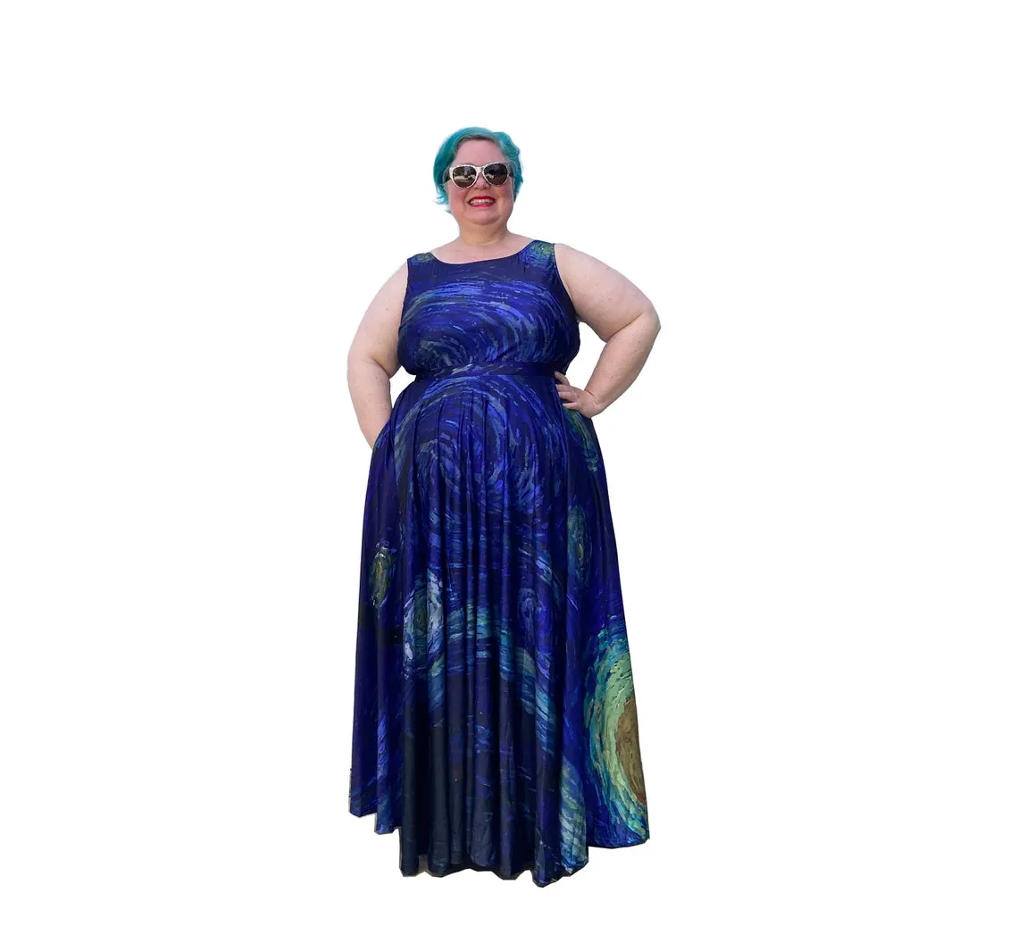 Art Series: Starry Night Maxi Dress Plus Size with Fitted Bodice, Sleeves and Voluminous Circle Skirt