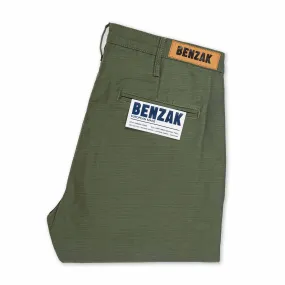 BC-03 STRAIGHT CHINO 10 oz. army green military twill [CORE]