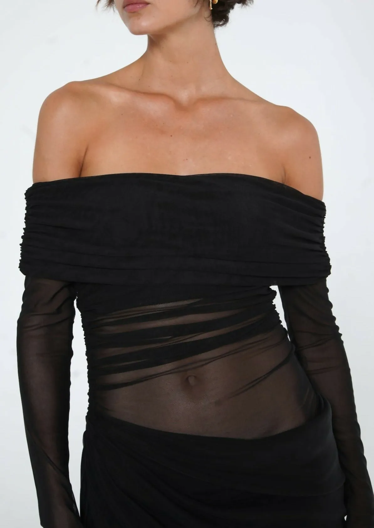 Benni Yasmin Off Shoulder Maxi Dress in Black