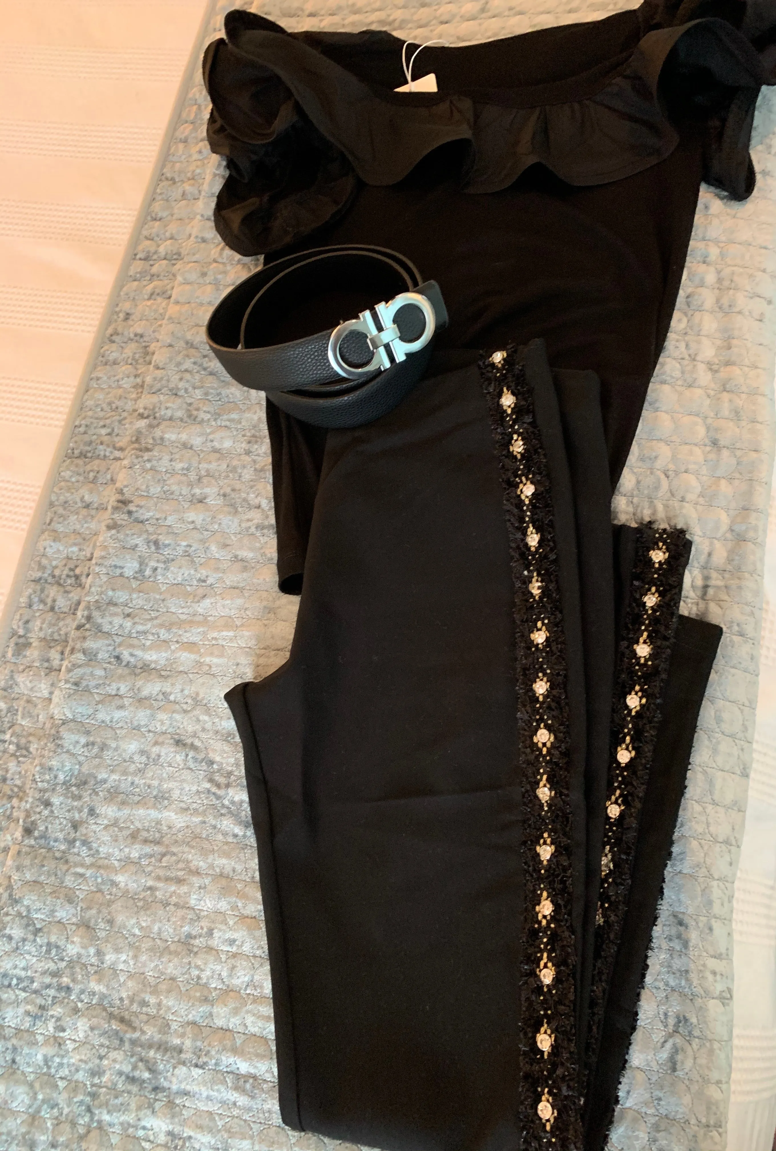 Black high waist luxury thick leggings with gold boucle side stripe embellishment