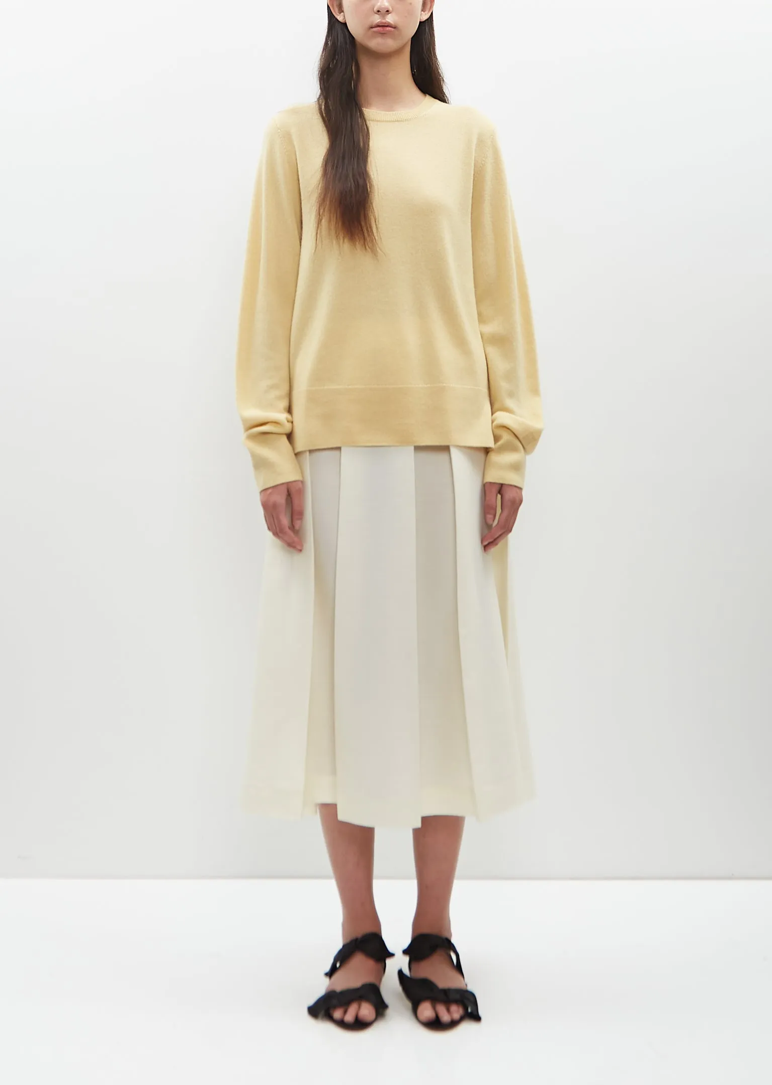 Cashmere Crewneck Sweater — Soft Yellow