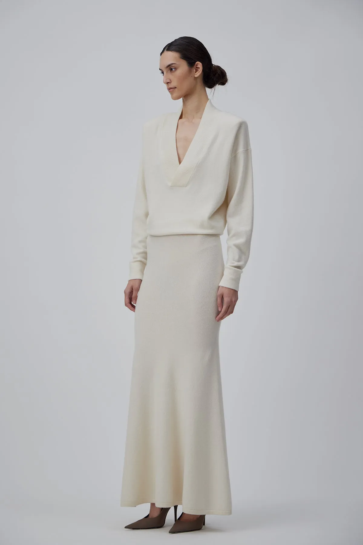 CASHMERE MAXI SKIRT IN TOFU