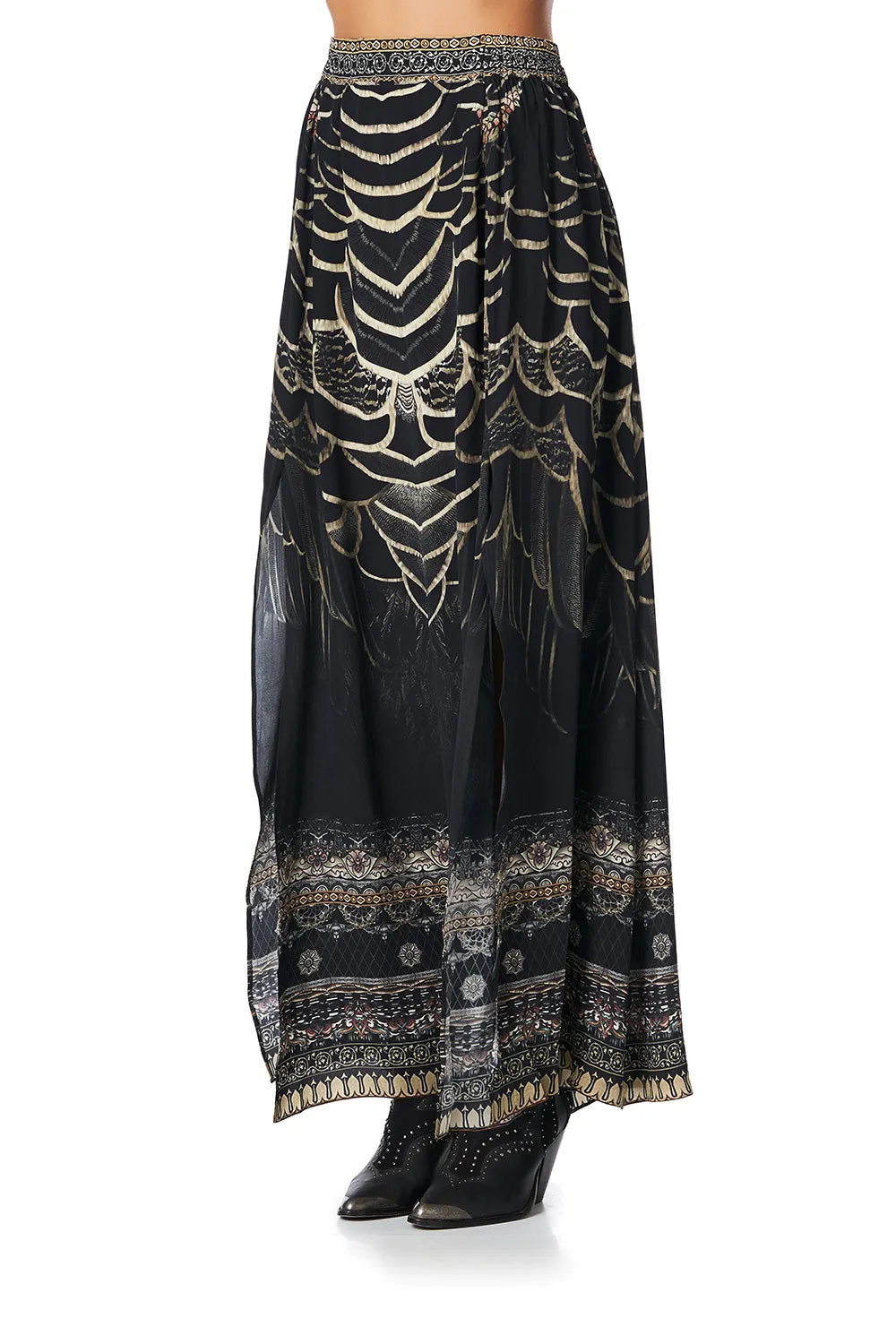 ELASTIC WAIST SKIRT WITH SPLITS UNDER A FULL MOON