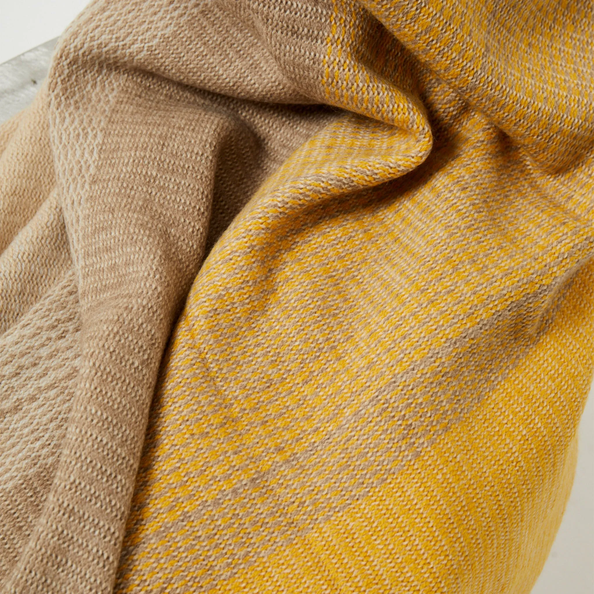 Hesta Throw
