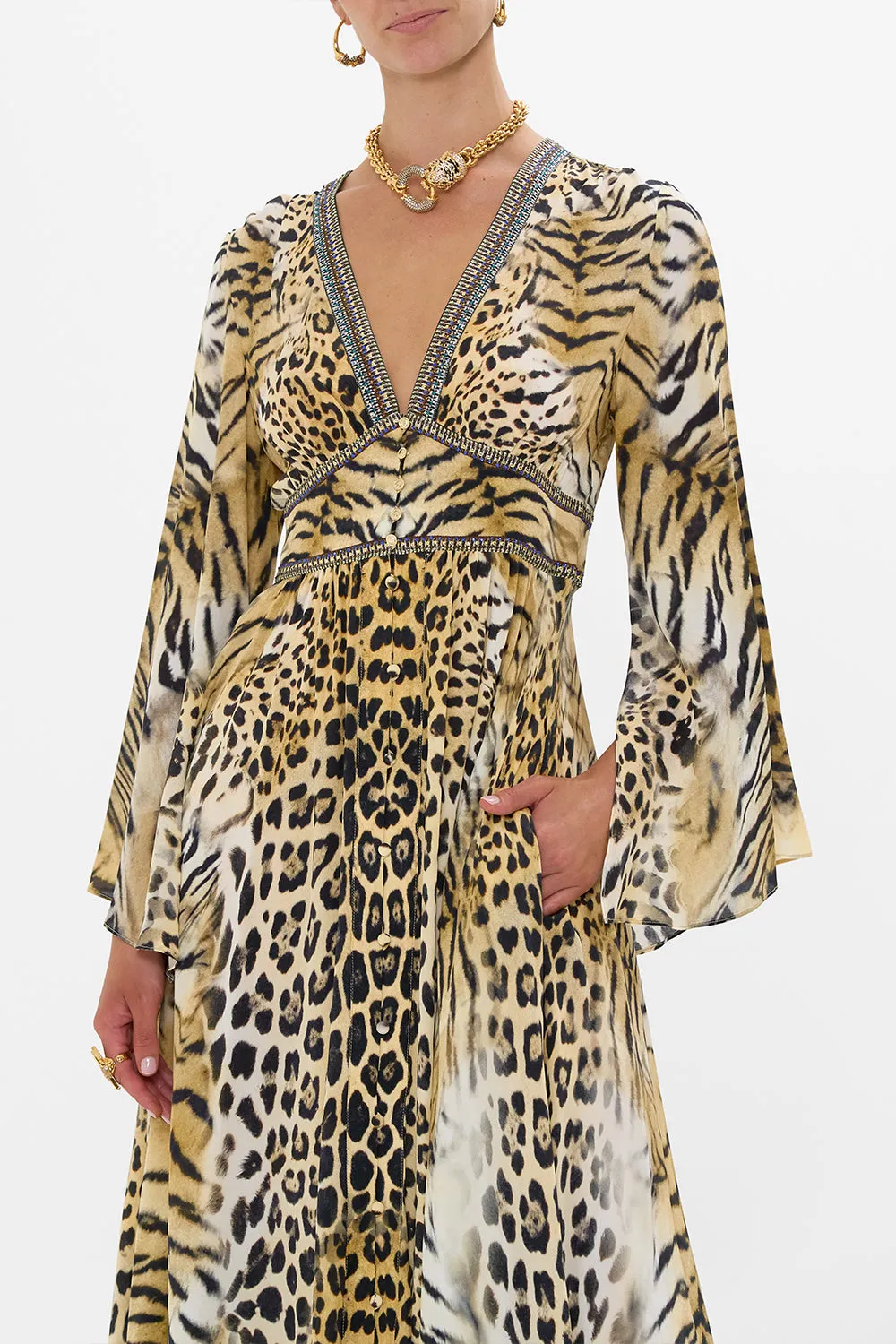 KIMONO SLEEVE DRESS WITH SHIRRING DETAIL JAGUAR