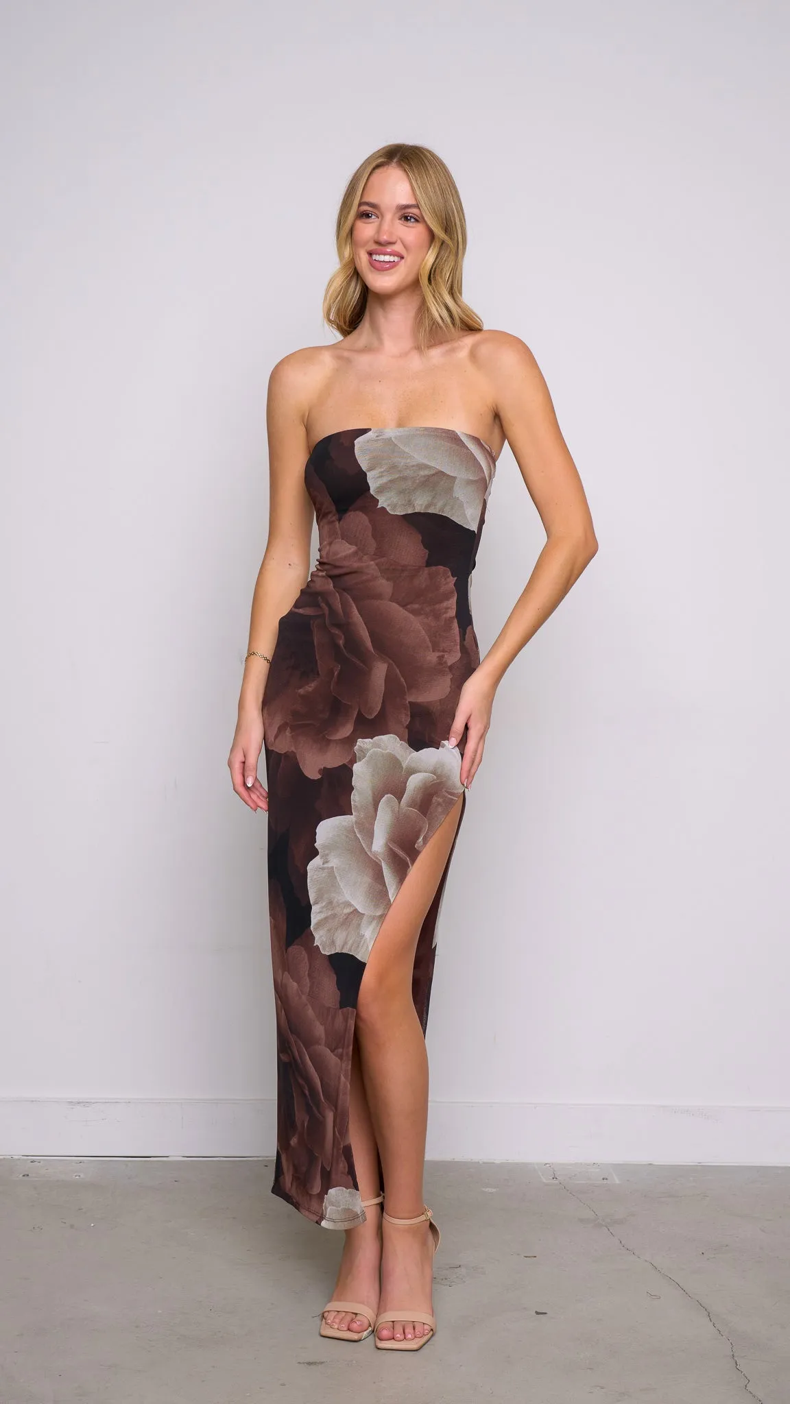 Kohura Maxi Dress