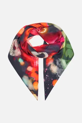 LARGE SQUARE SCARF ELECTRIC LOVELAND