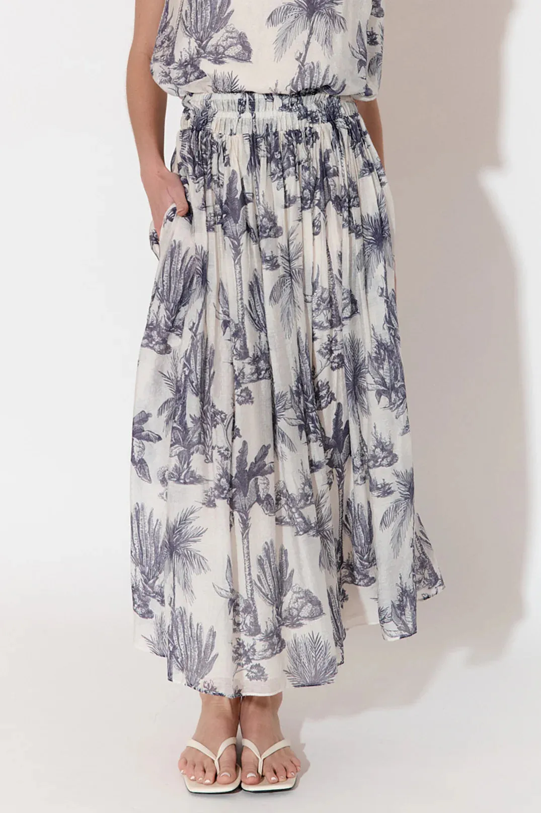 Logan Toile Print Maxi Skirt Print