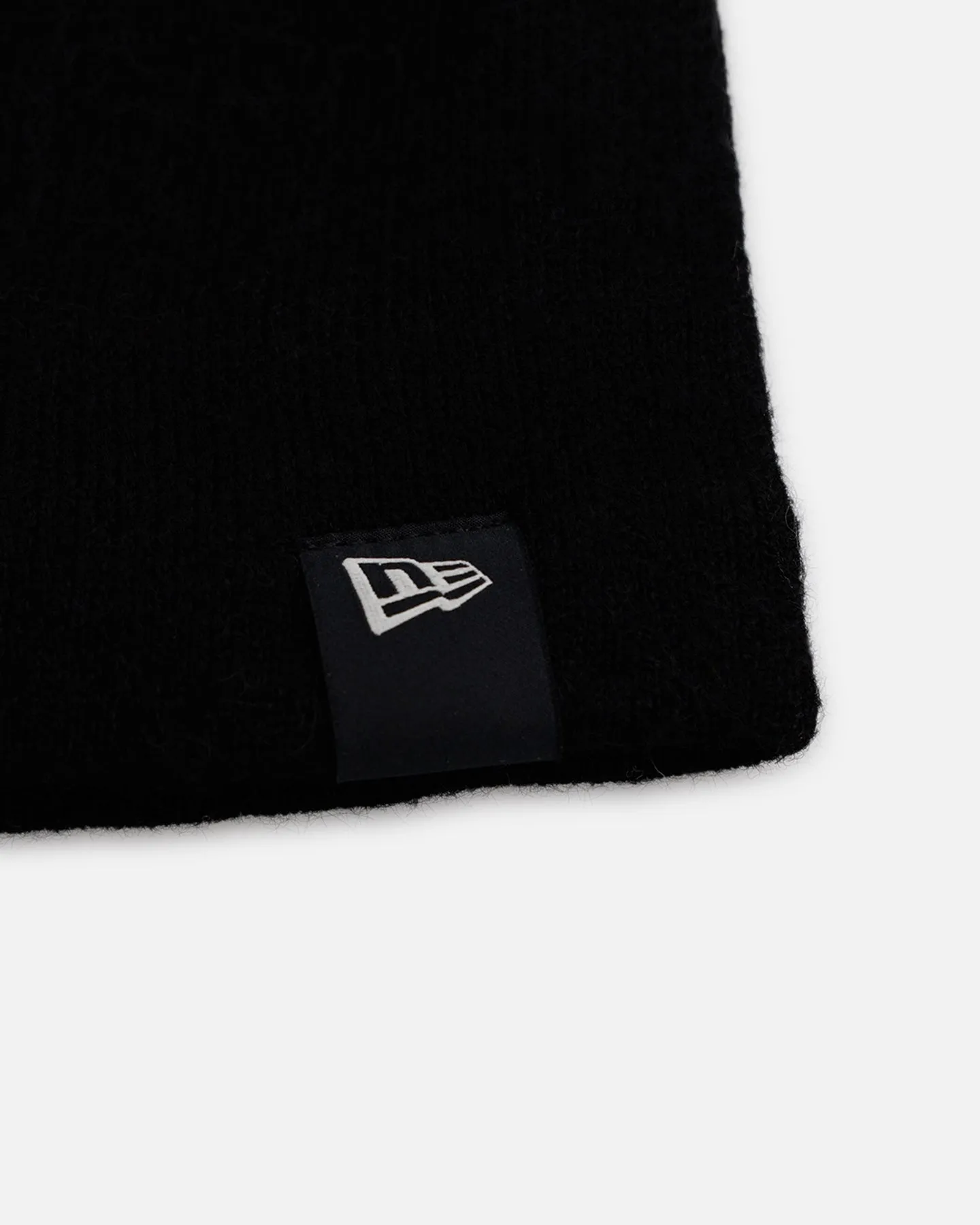 New Era Los Angeles Dodgers Mega Logo Beanie Black
