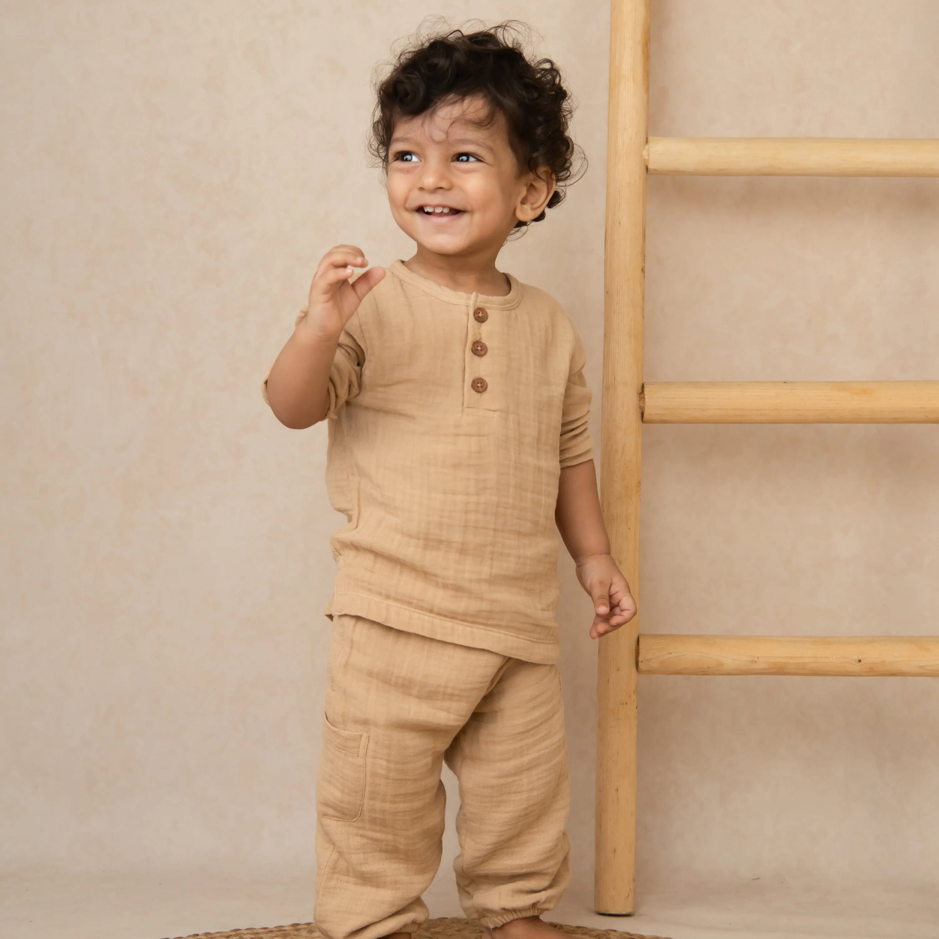 Organic Muslin Long Sleeve Henley T-Shirt