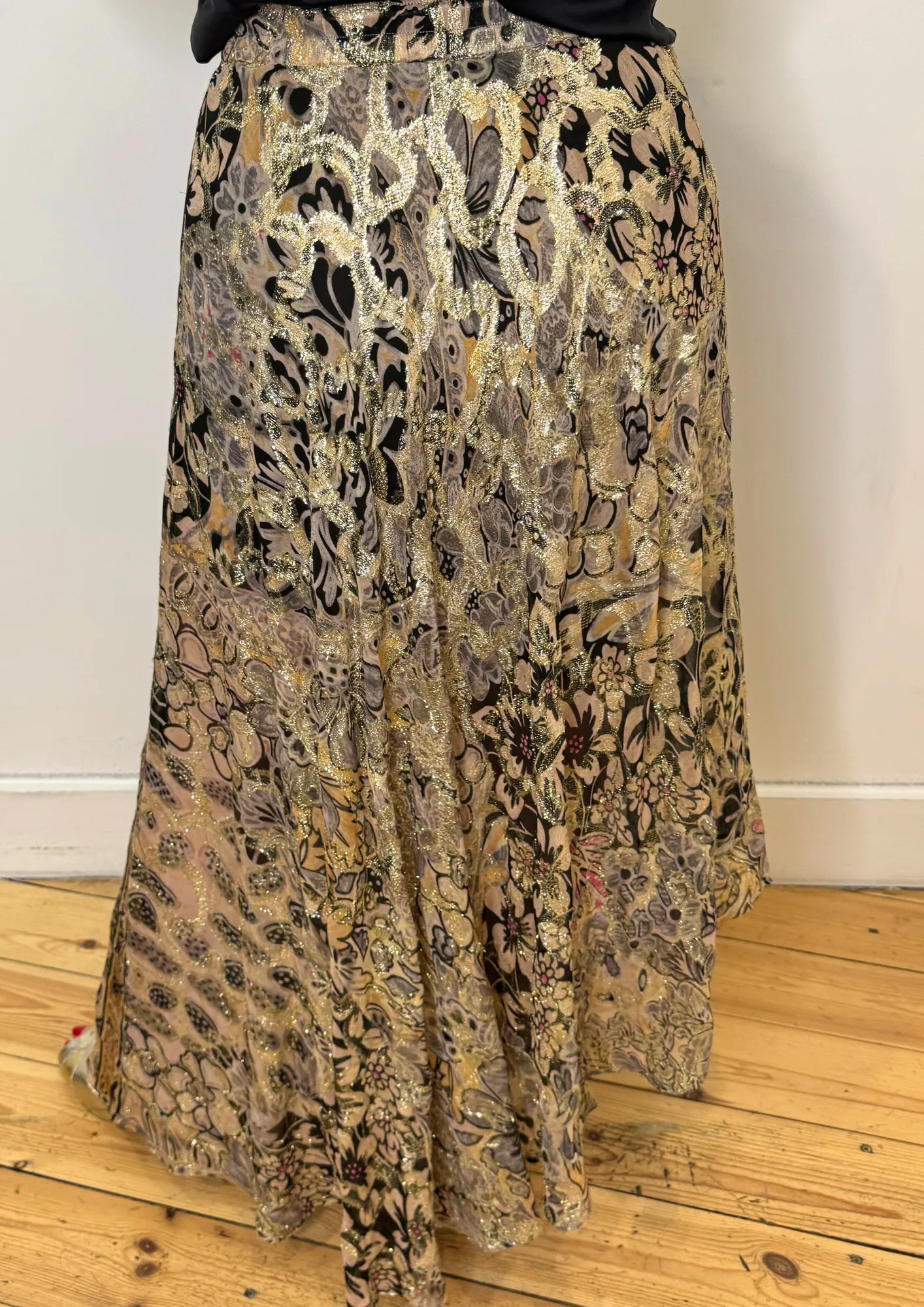 Sabine Skirt Gold