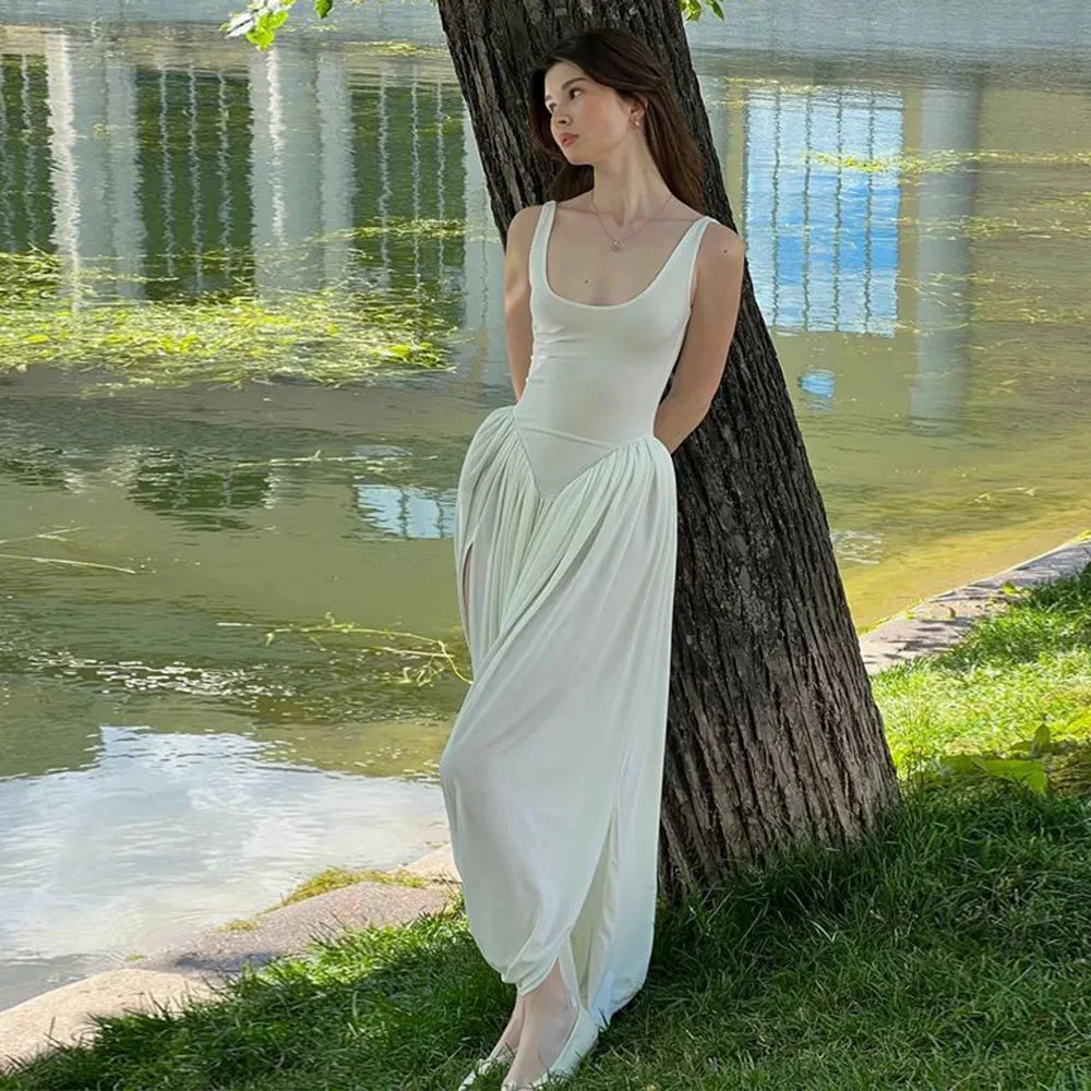 Sleeveless Maxi Dress for Trendy Summer
