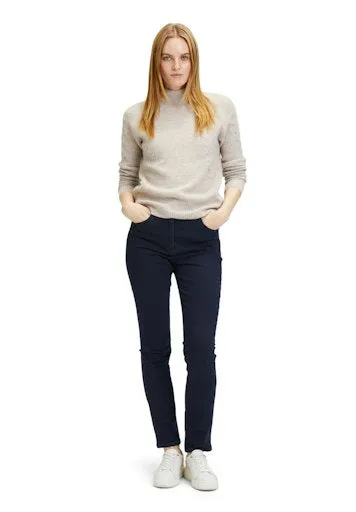 Sophia Jeans